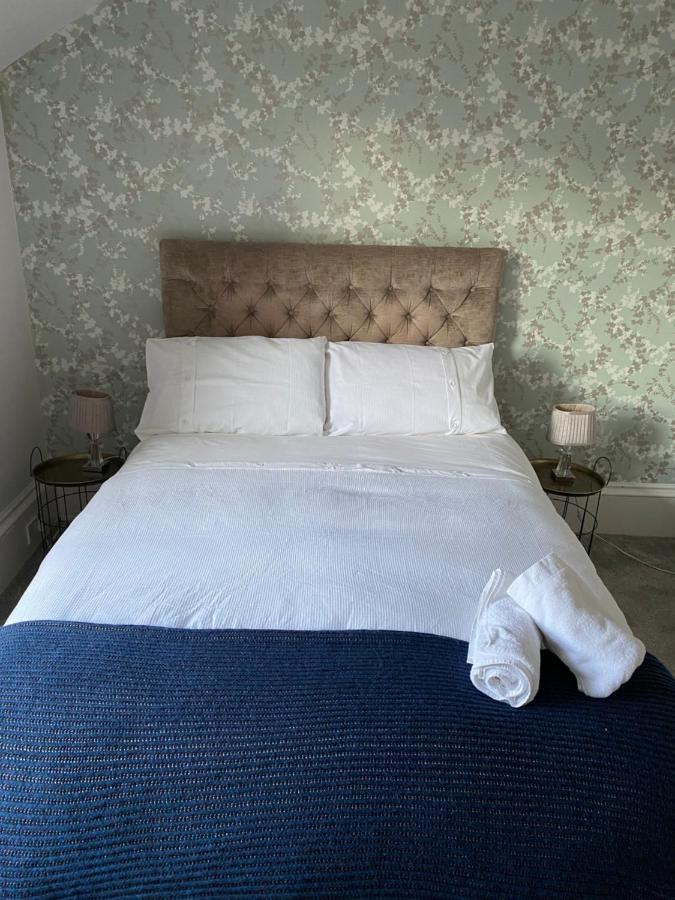 The Colintraive Hotel Екстериор снимка